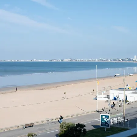 Studio Moderne Face A La * Pornichet